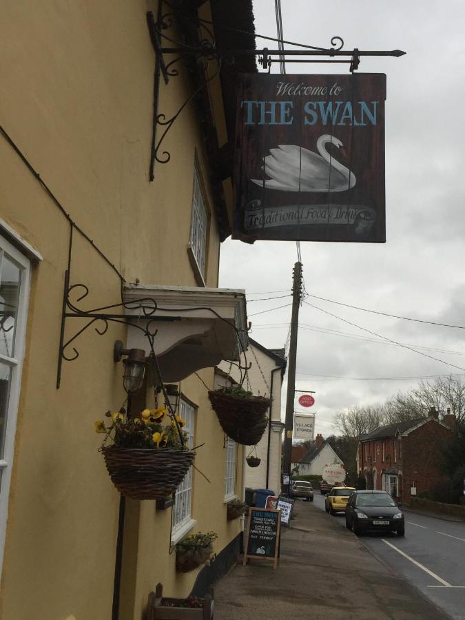 The Swan Inn Monks Eleigh Kültér fotó
